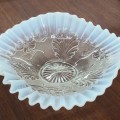 Vaisselle de collection, assiette opalescent  - 3